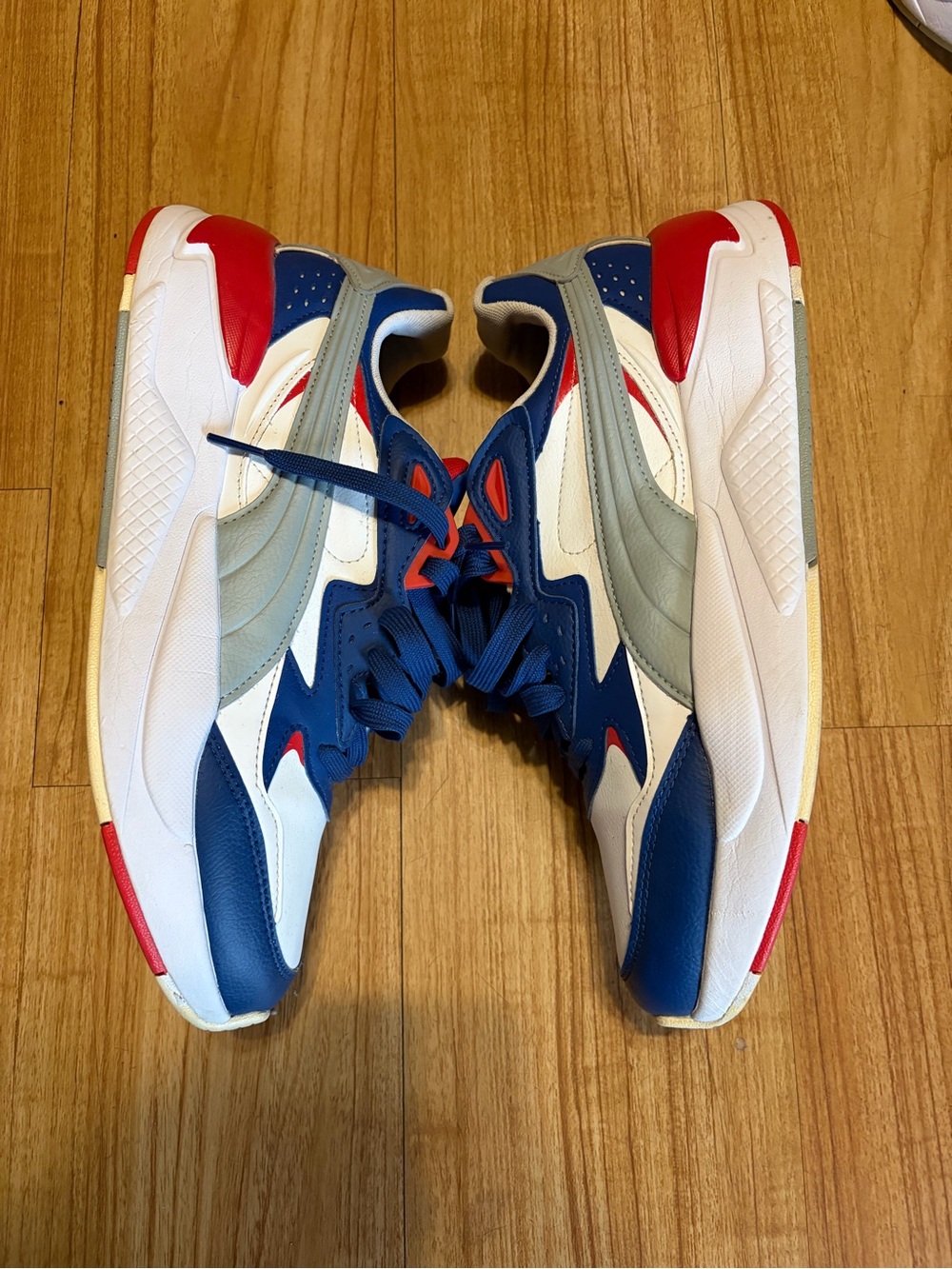 Puma Men's White Blue Red Retro-Style Sneakers
